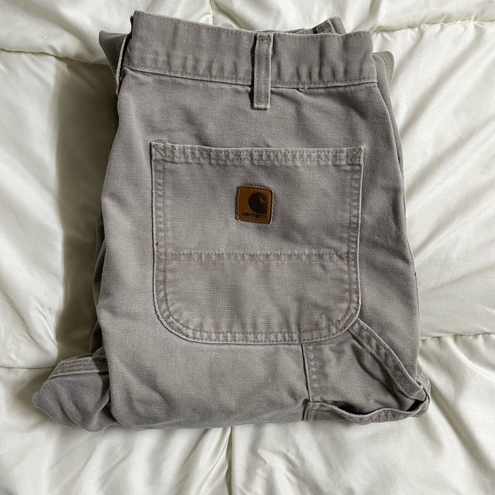 Worn in Mens Carhartt work carpenter pants 32x31